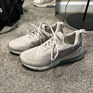 Nike Air Max 270 Light Gray Sneakers
